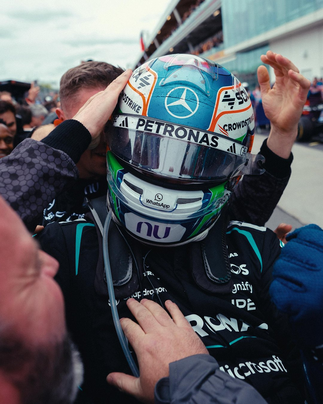 F1冷数据 安东内利成为F1历史上第16位取得四连胜的车手F1历史上所有取得过4