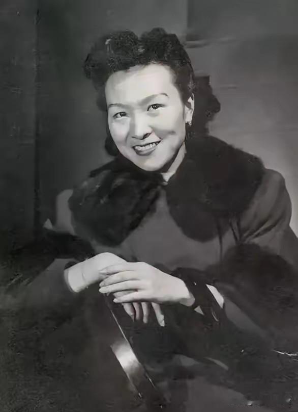 李佩（1917年12月20日—2017年1月12日），女，江苏镇江人，中国共产党