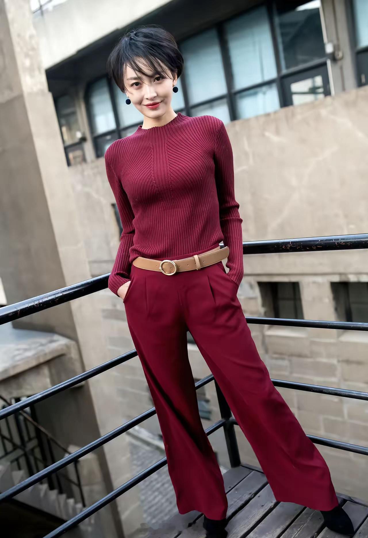 她才是超女第一美女，曾经差点比李宇春还红！ 