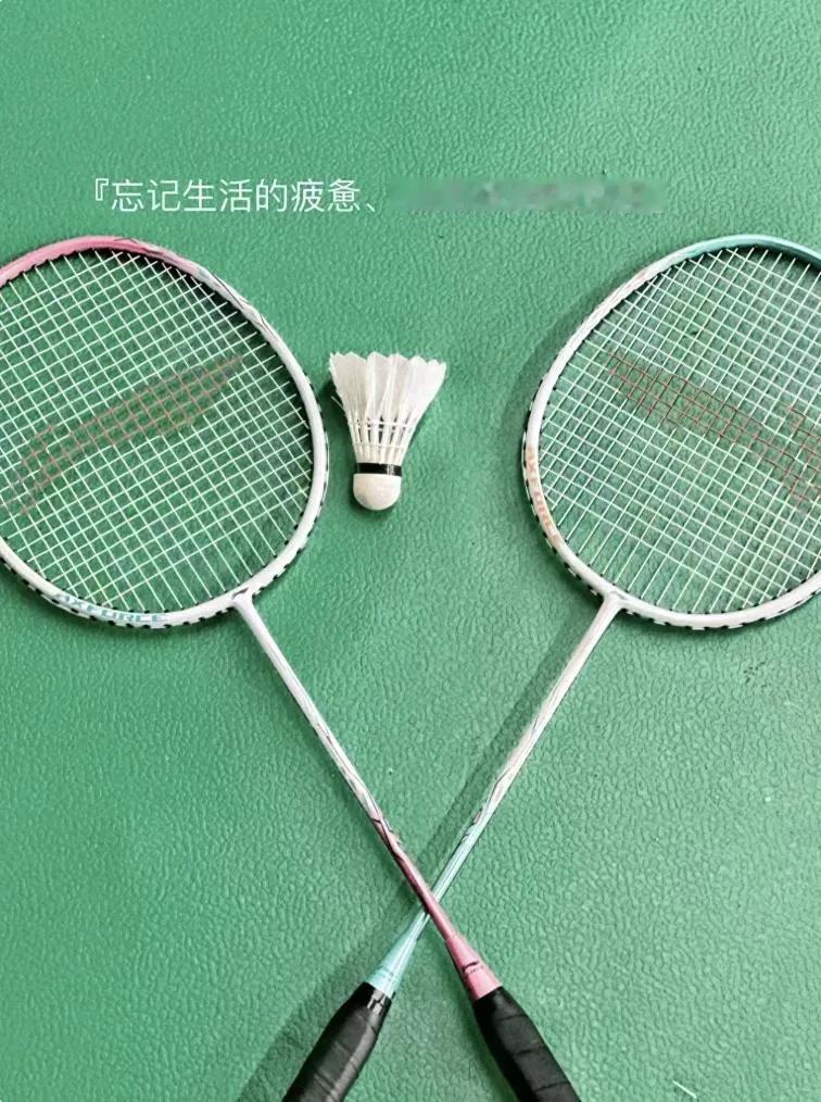 帕萨特伴我行，打球是成年人最好的解压方式！
最近老婆好像有点焦虑，总是抱怨自己身