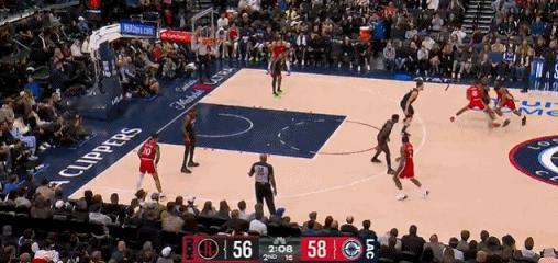 空切接球上篮~！！！ 