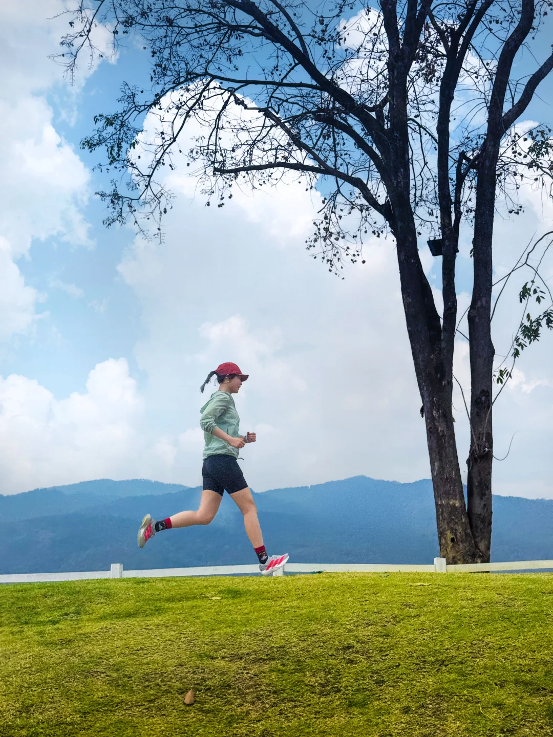 🌴跑过清迈2条超美路线:大学湖景xUTMB公园