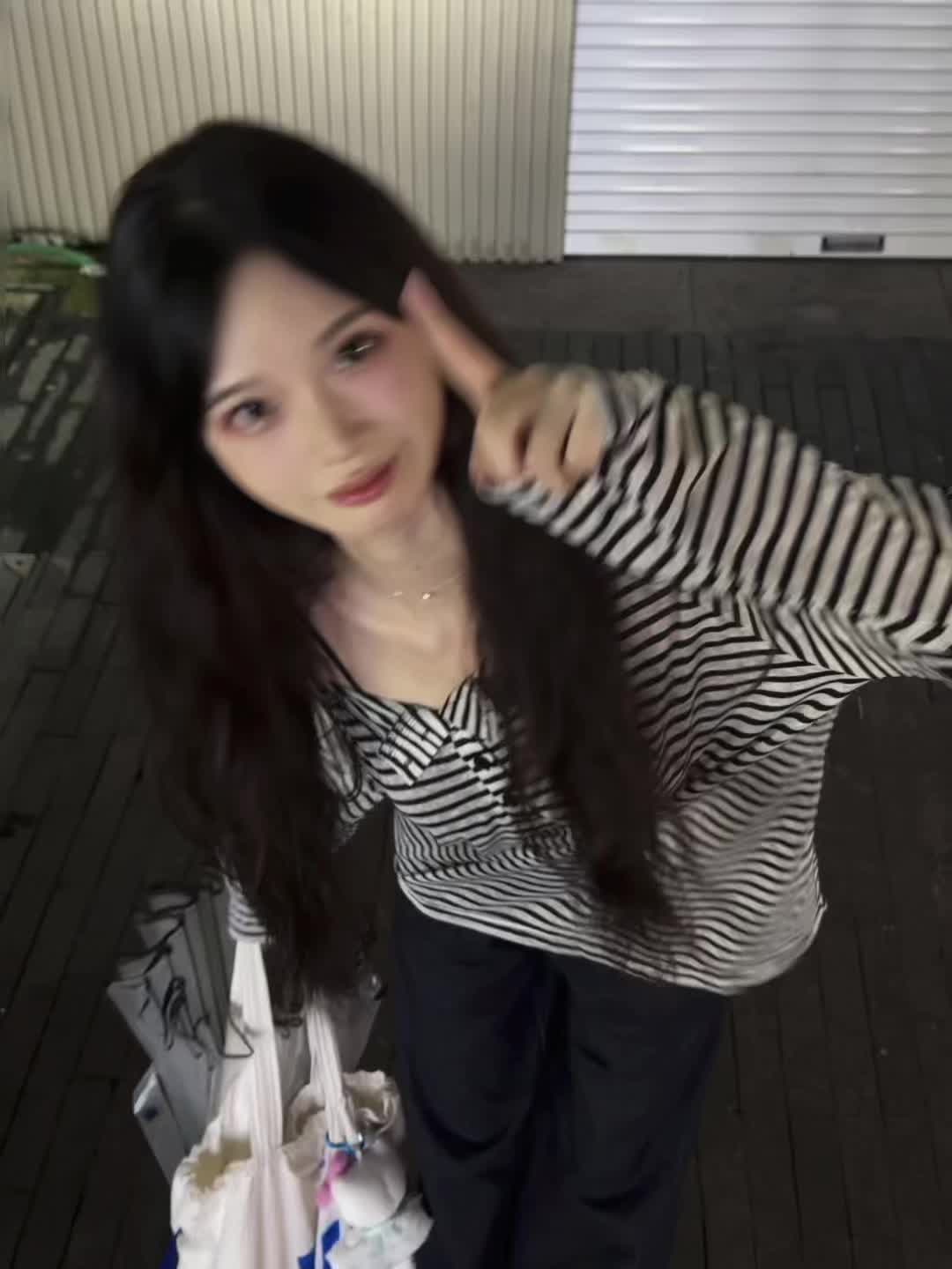 如果太依赖你的话 我一个人怎么生活呢