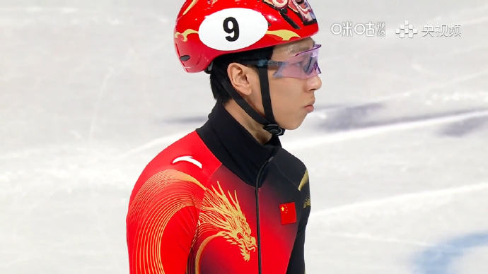 孙龙进1000米半决赛 米兰冬奥会短道男子1000米1/4决赛，孙龙小组第二晋级