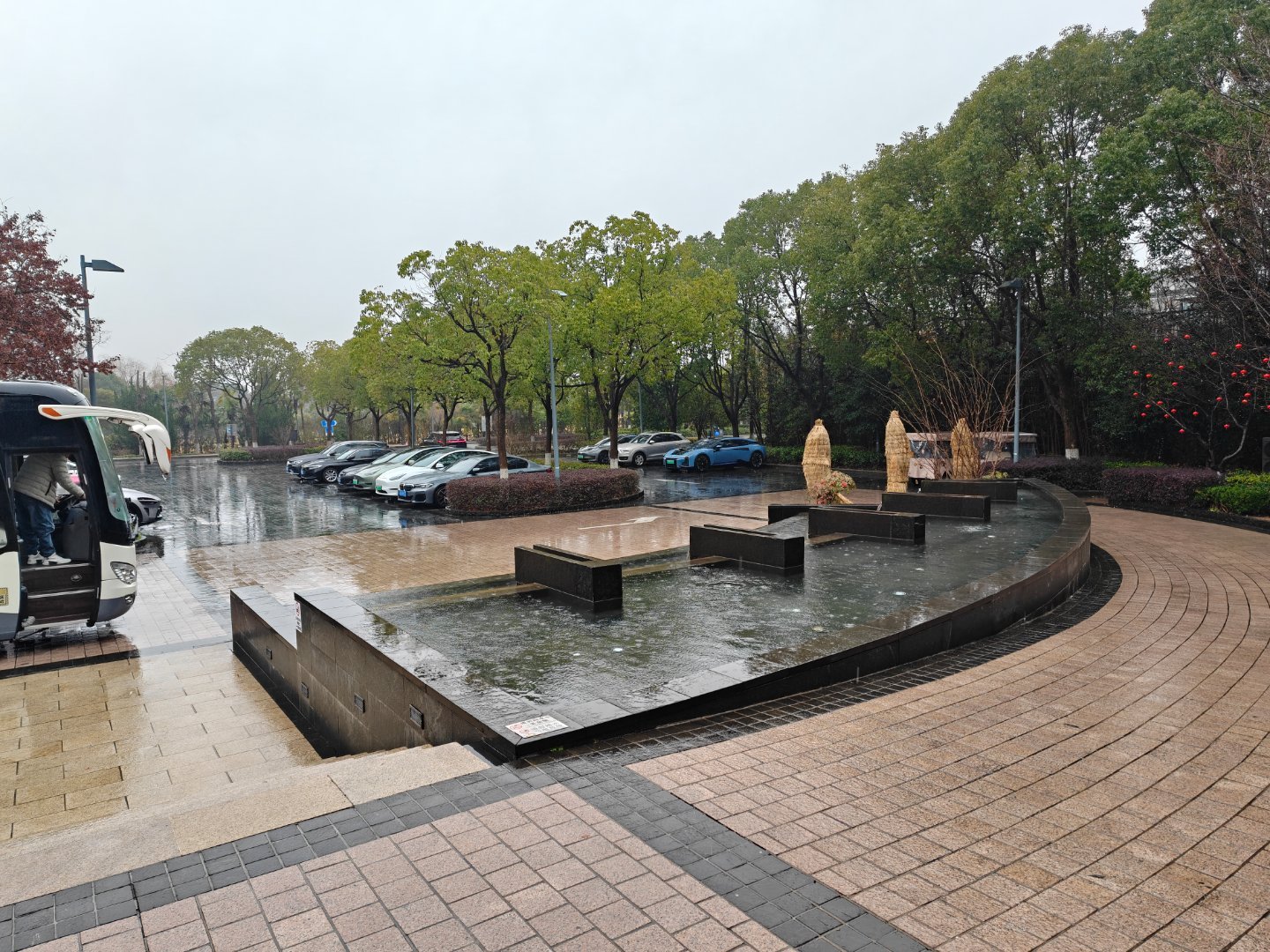 你说这种时候，有自动召唤该多好