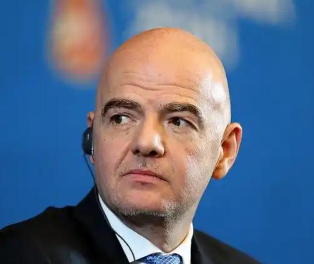 国际足联这下彻底骑虎难下！此前撤销美国前锋巴洛贡的禁赛决定，不仅让美国足协满心欢