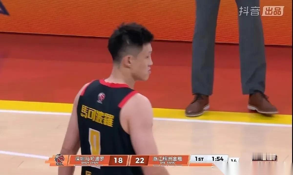 深圳马可波罗这场季后赛开门红，周鹏这个老将的价值又一次被打出来了。虽说在主场只拿