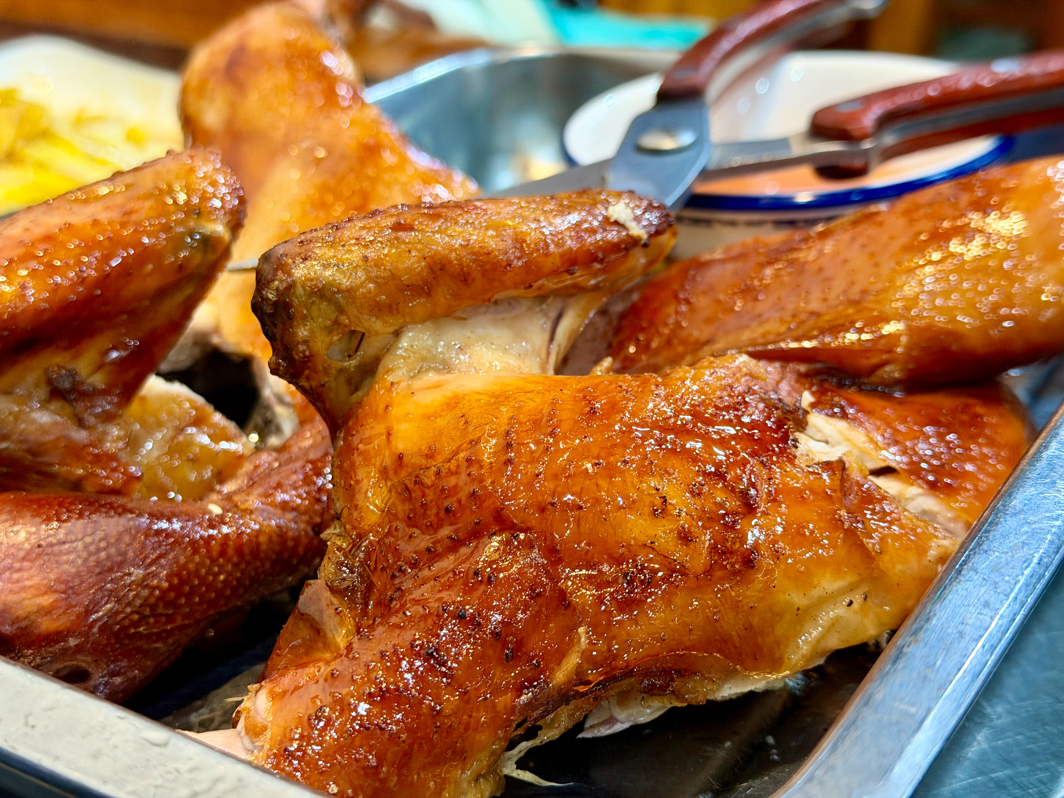 作为鸡肉爱好者，我没办法不喜欢广东。 汕头·大岗仙庙烧鸡汕头总店