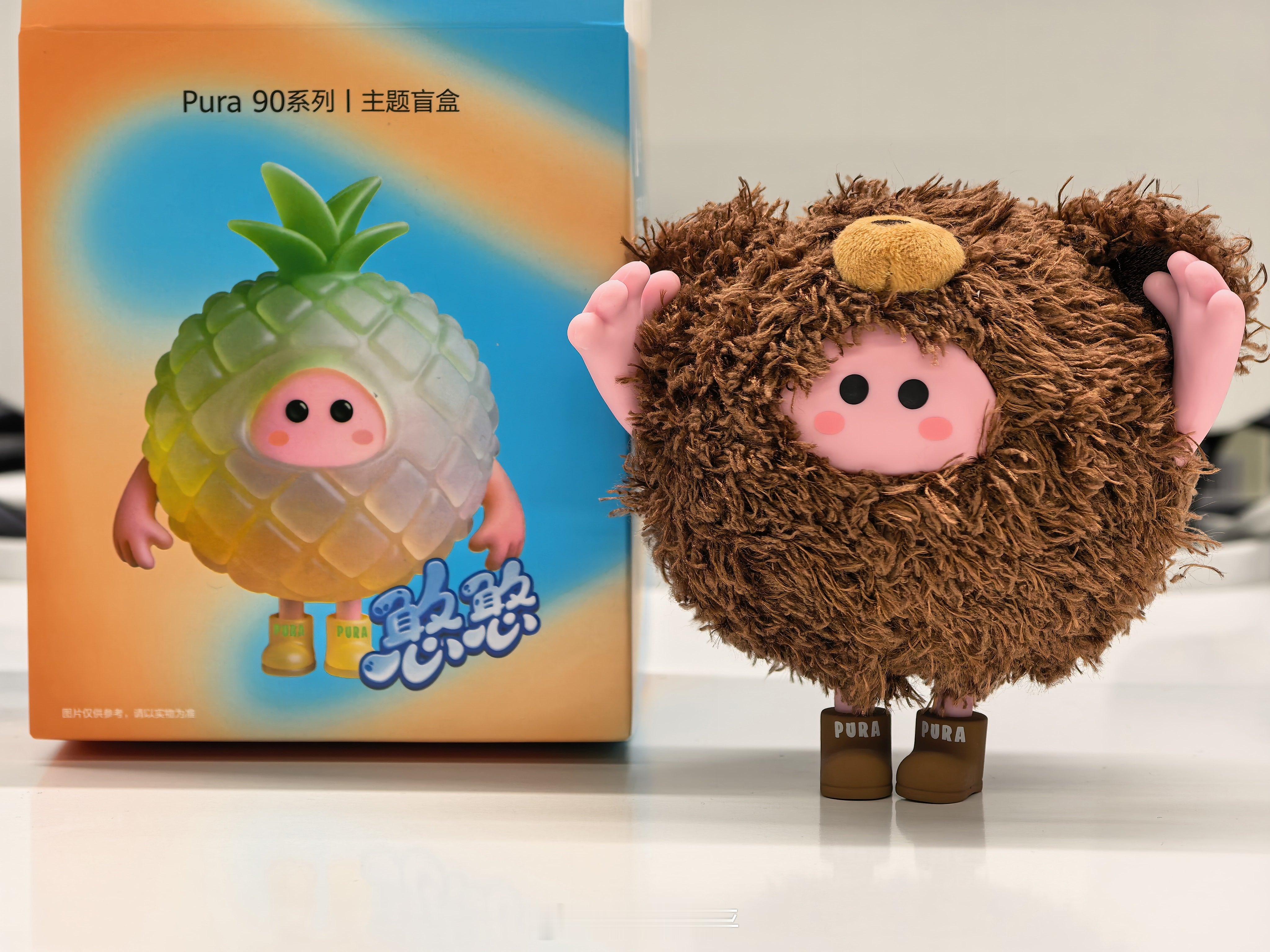 来线下买Pura90 Pro Max，送了个盲盒，有喜欢的小伙伴吗？评论随机揪1