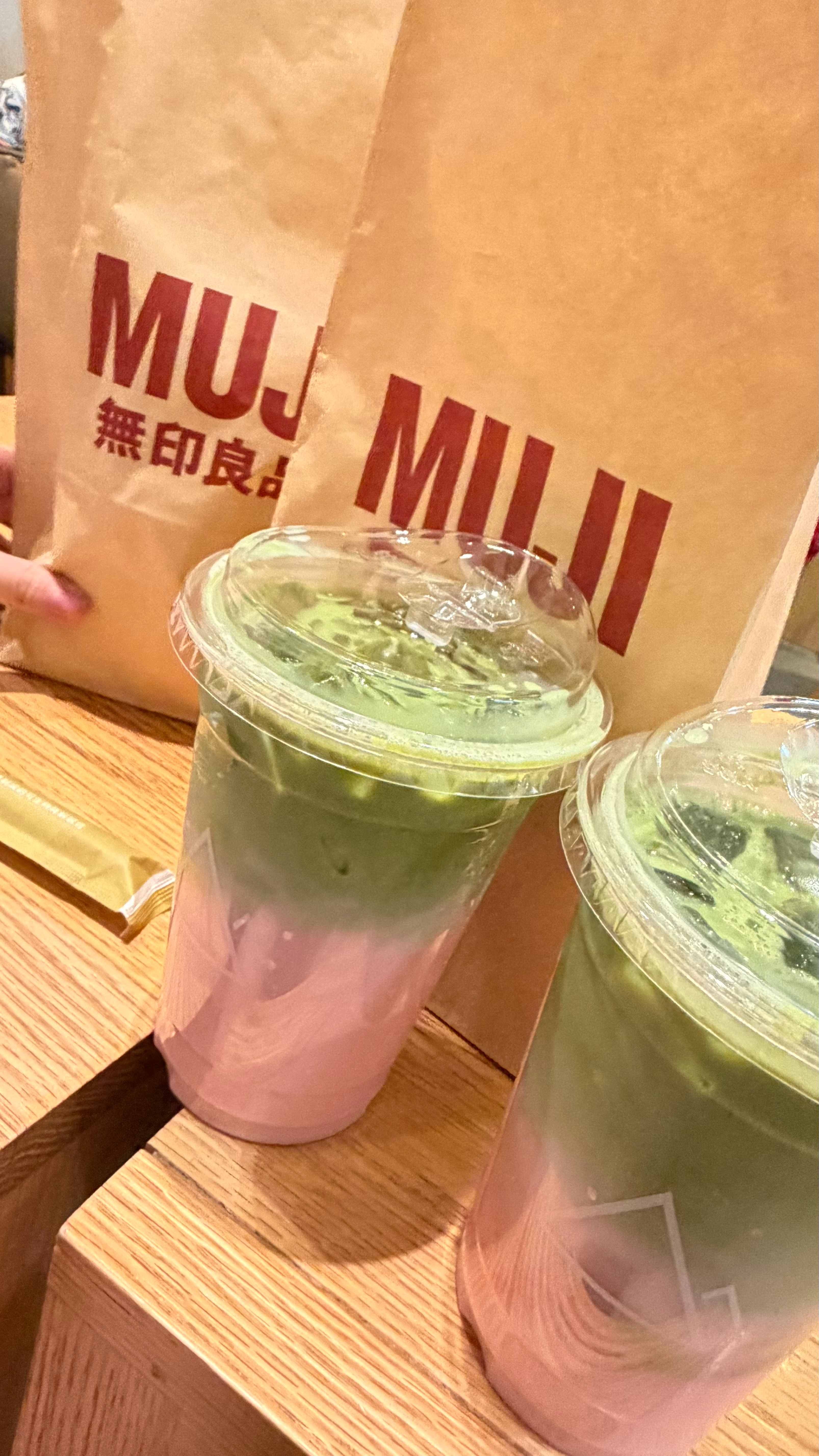 每日一善  每日一善 阳光信用 不问沧桑，不染悲凉，绕一指懂得的光阴，将简单的日