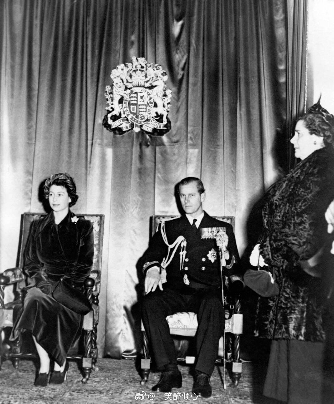 英国王室[超话]  1951年10月，爱丁堡公爵夫妇在加拿大魁北克省🇨🇦伊丽