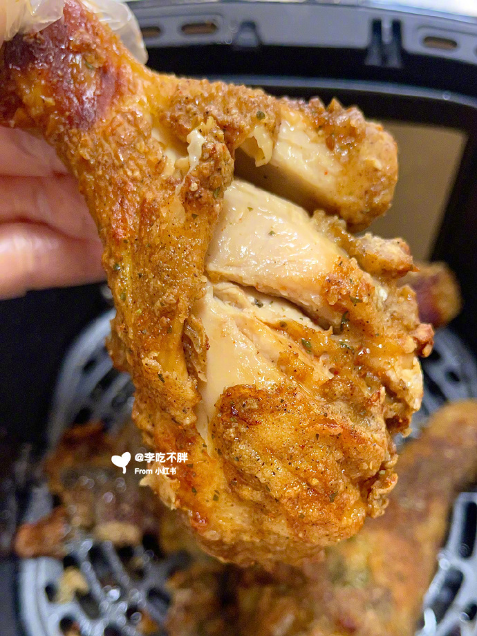 这个配方简直就是无油版原味吮指鸡！！cr:李吃不胖我的宝藏食谱