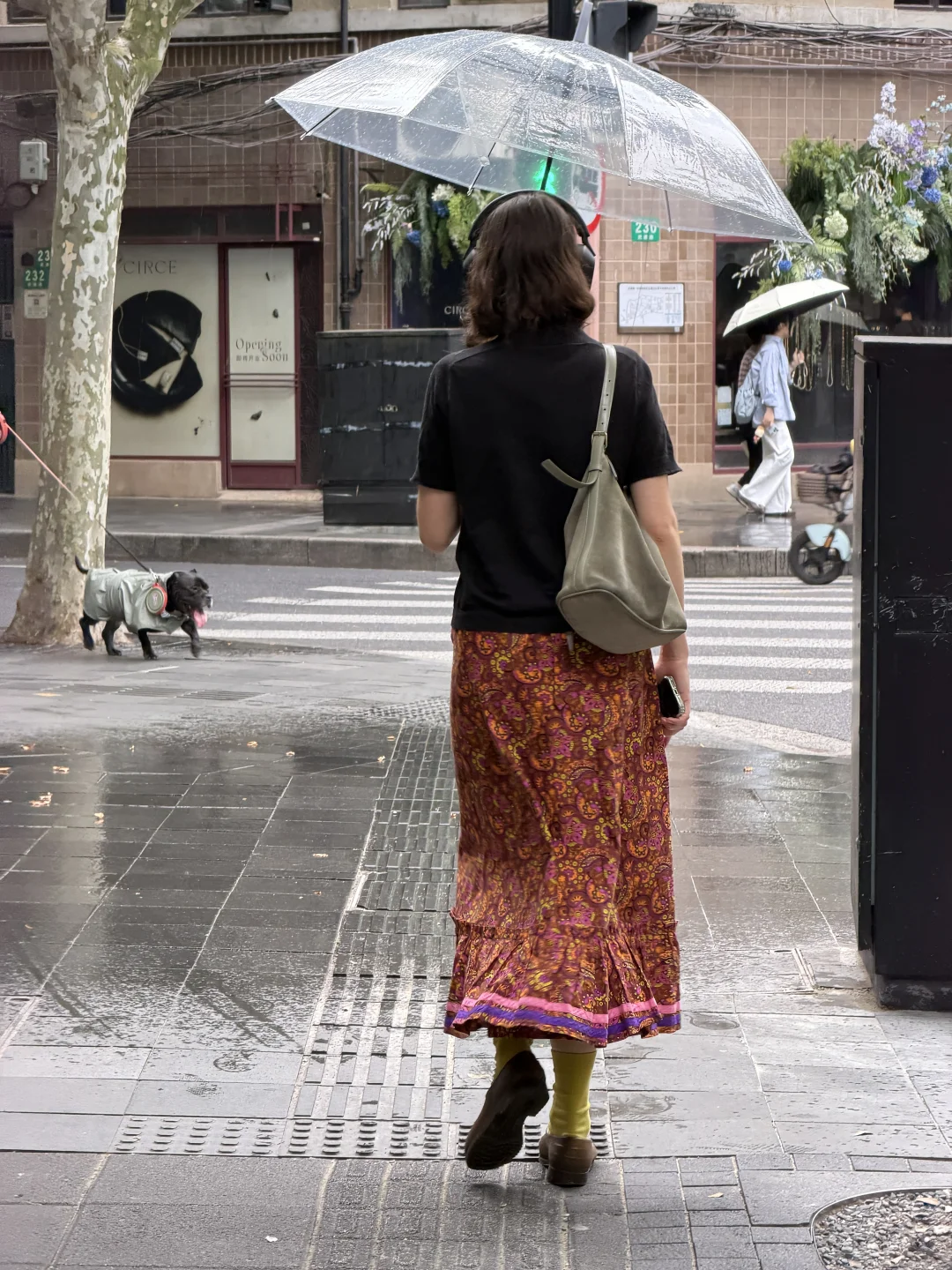 ☔️live街拍｜上海街头fit〰️雨天氛围