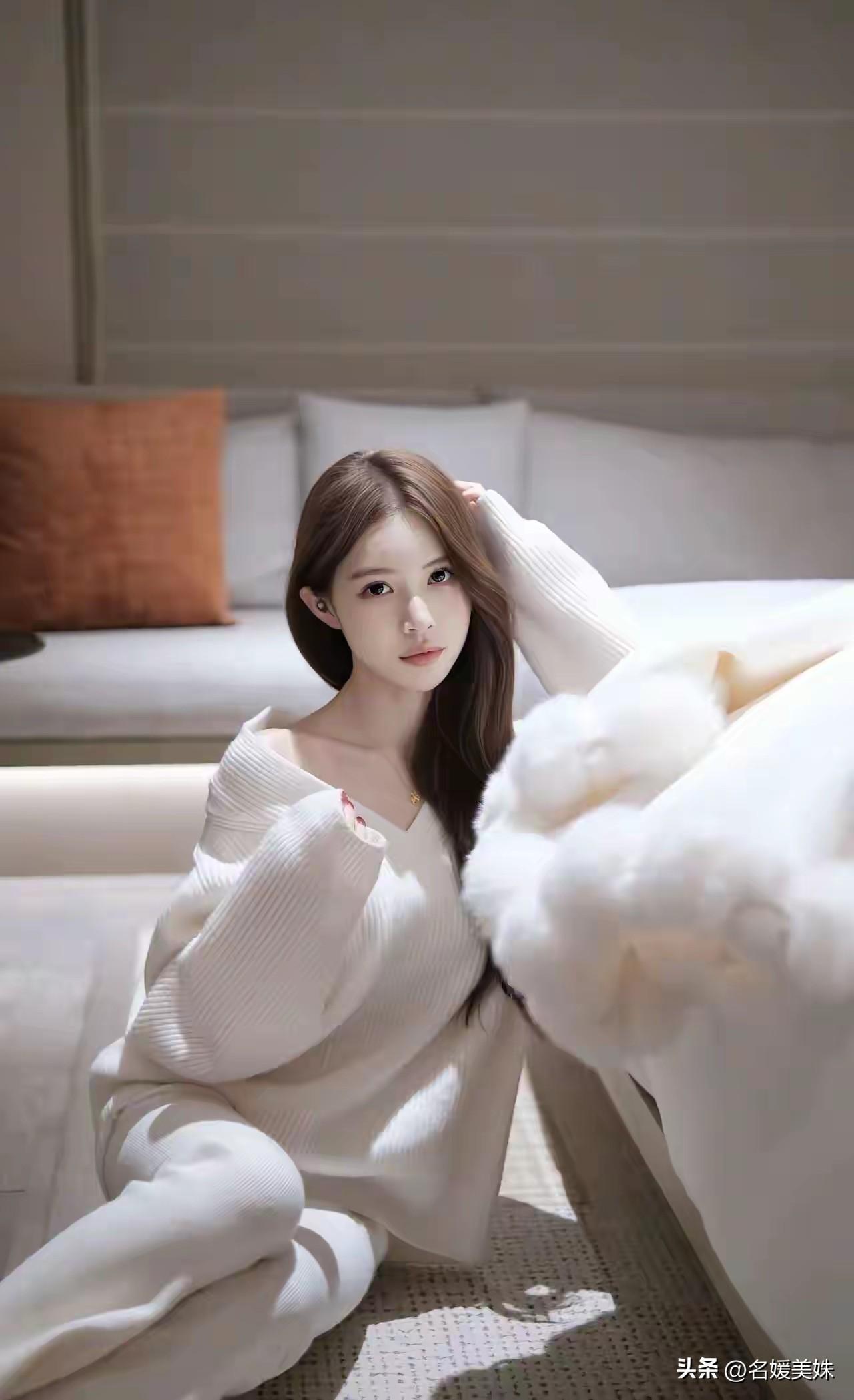 孤独并不是一种惩罚，而是只有强者才能享受的清醒。