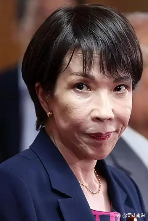 高市早苗现在估计后槽牙都要咬碎了。

她怎么也不会想到，才部署完1000公里射程