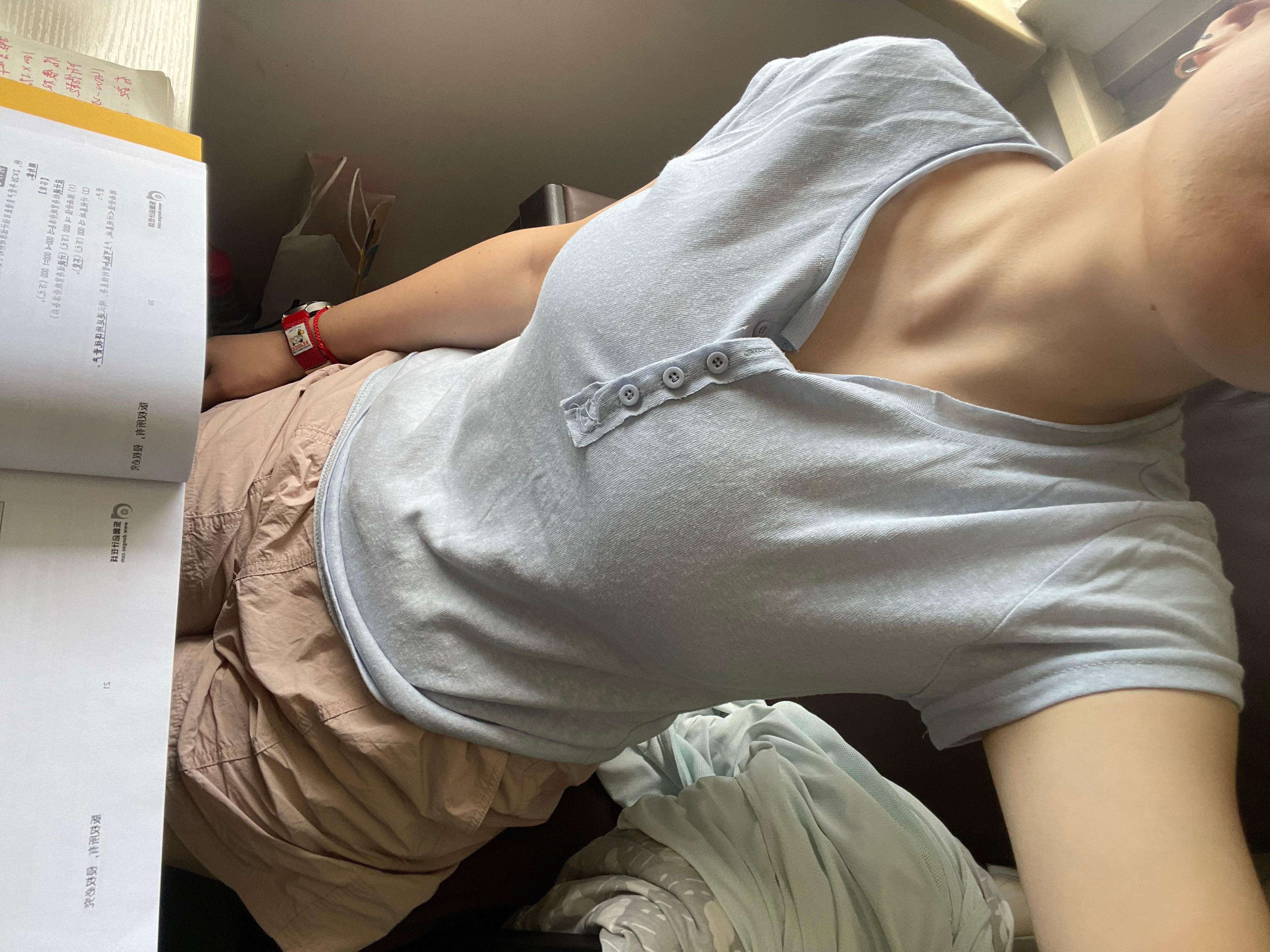 桀桀 