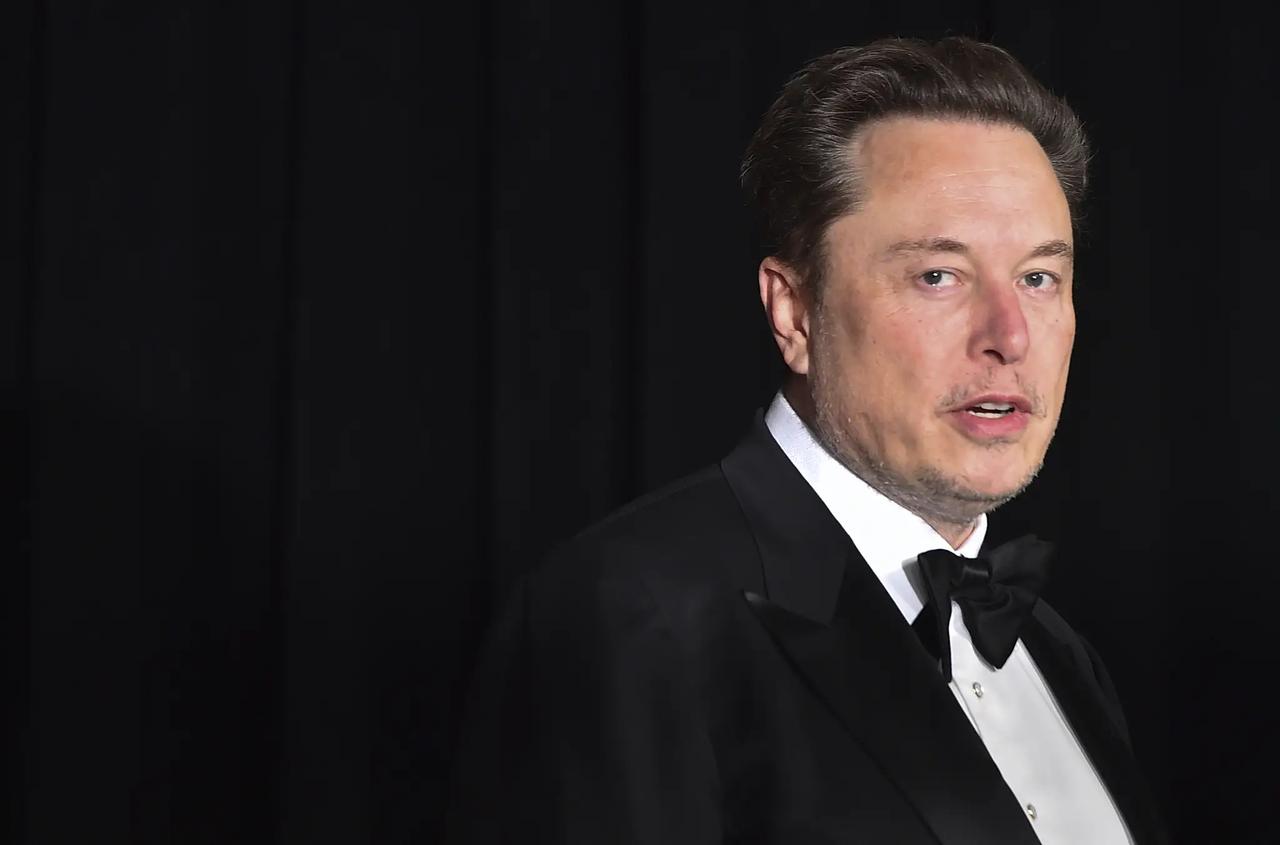 世界富豪马斯克再次语出惊人，振聋发聩！他说：“我是有点亲华，不仅是我在中国有既得