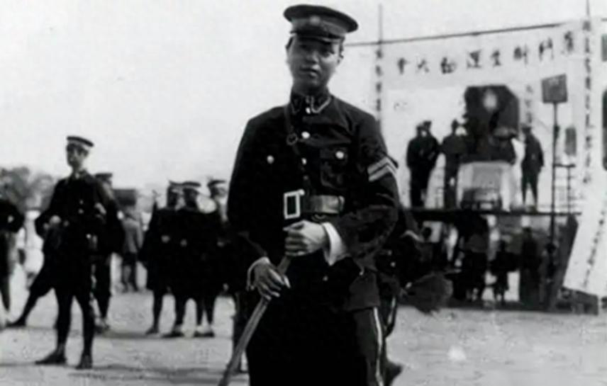 1992年大特务毛森回乡，不但受到省长接见，还为家乡留下8个大字
1992年3月