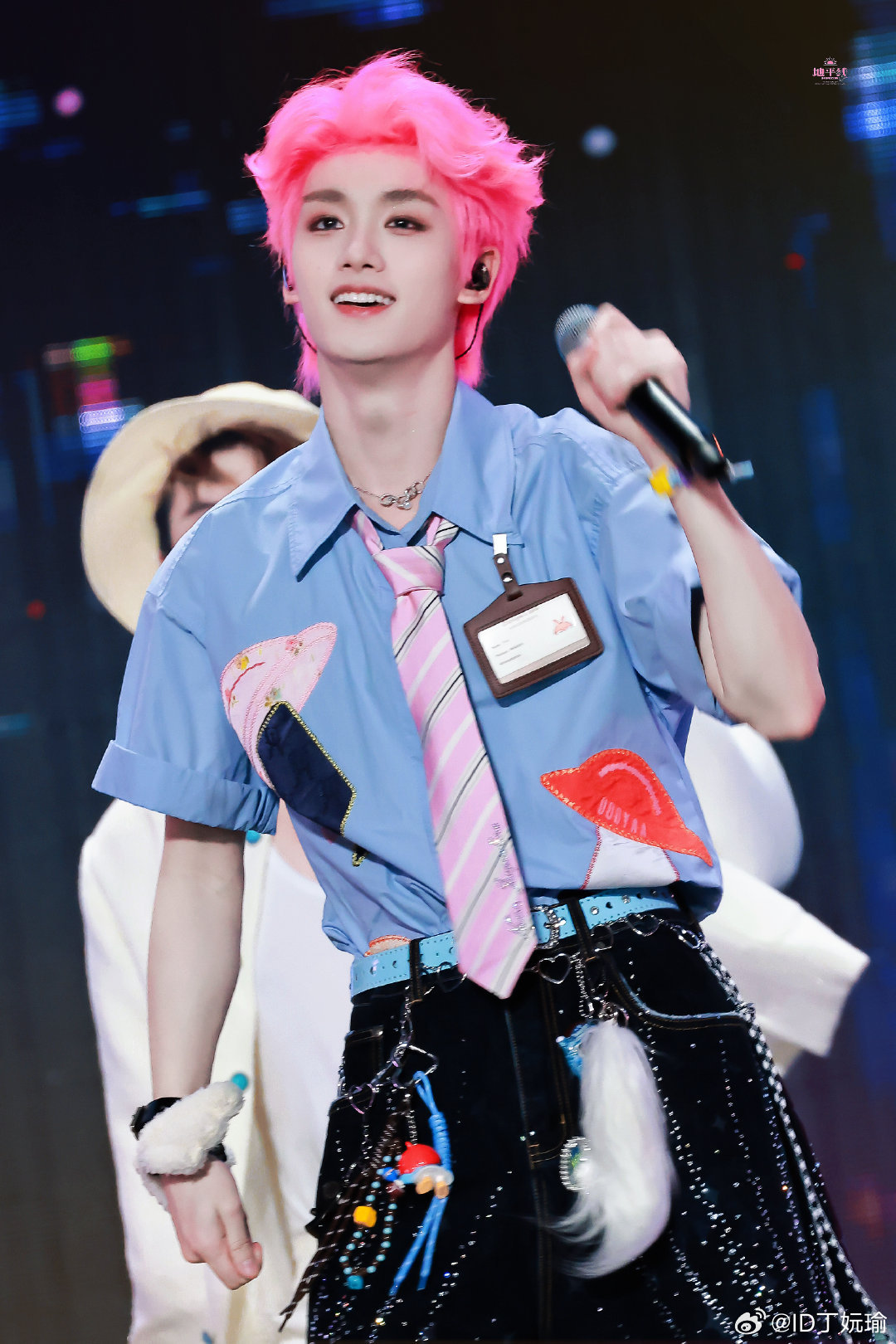 丁程鑫 ✨丁程鑫加冠礼演唱会 ✨丁程鑫百度网盘代言人 “𝗜 𝗱𝗼𝗻'𝘁