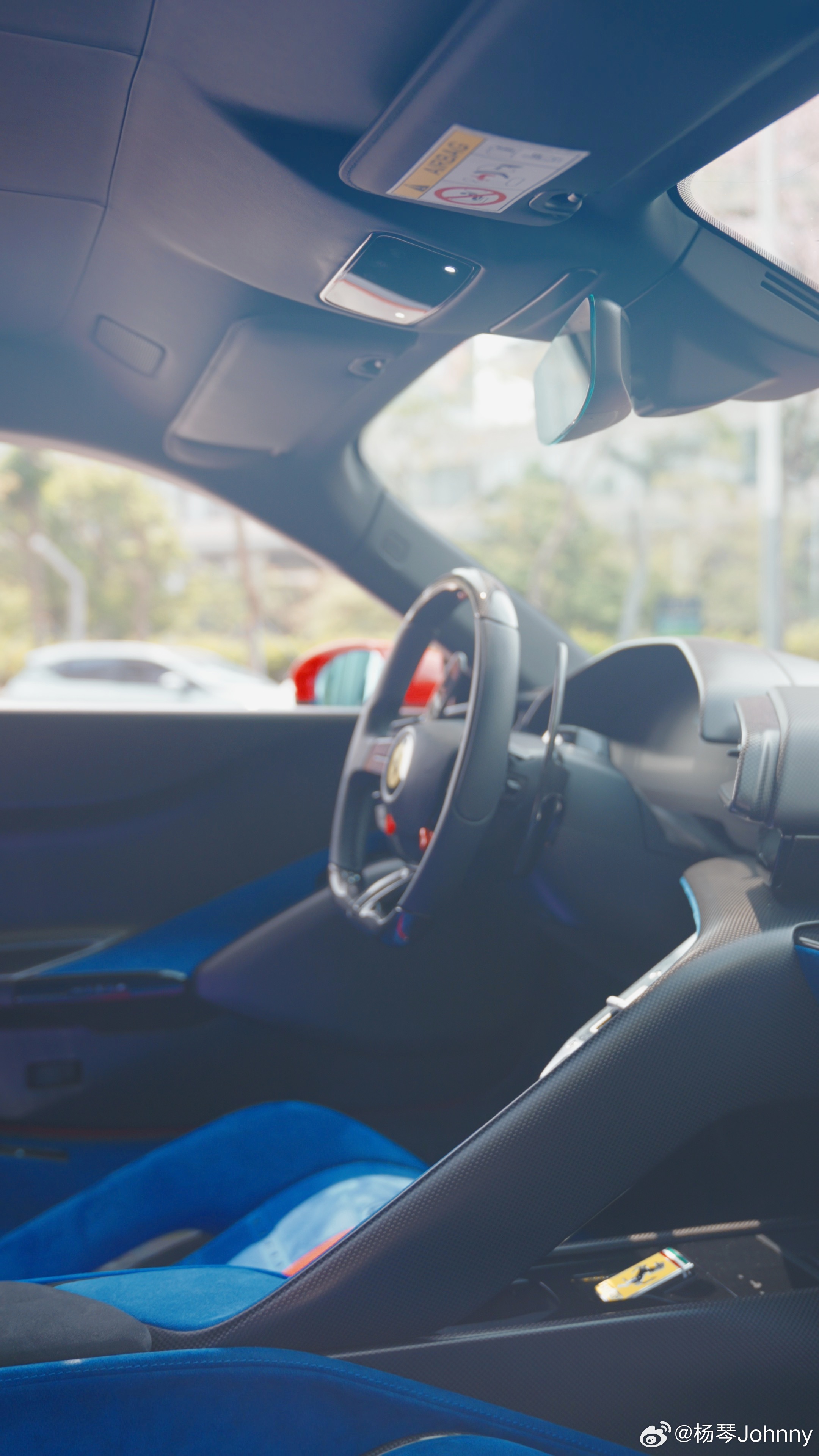 吗的，拍上瘾了太喜欢849Testarossa了可惜落地超千万房子卖了都卖不起法