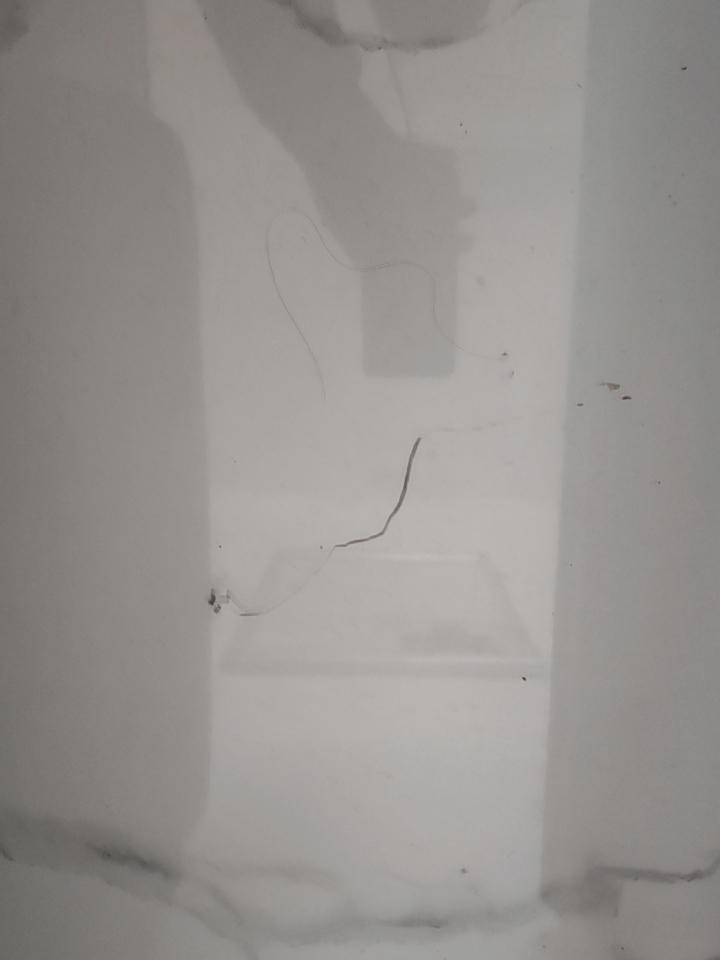 印度烟草，自从最上边查了7个领导后，各省各市开始大量的买g卖g，都在极速回本，目