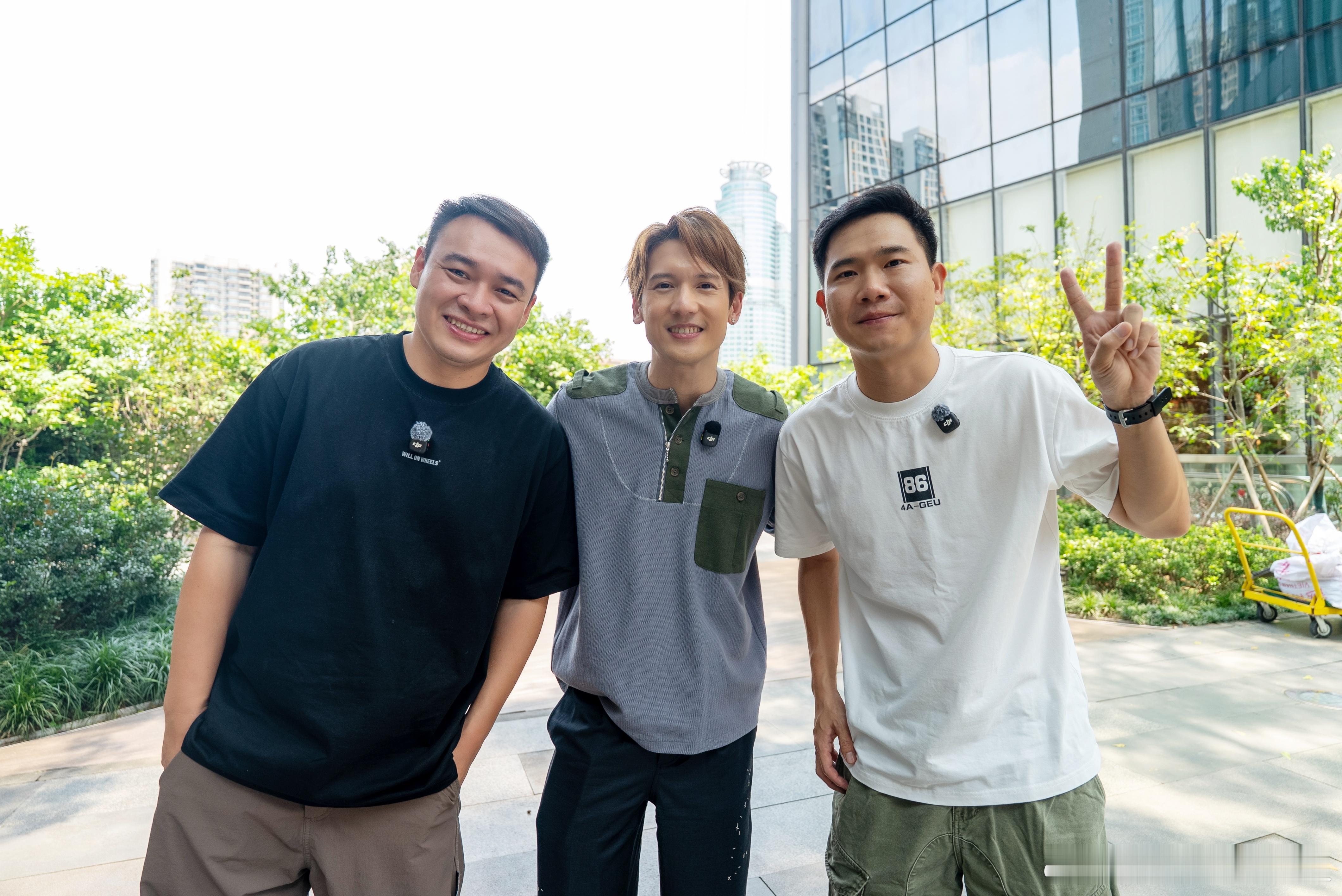 今晚《阿山食乜能》嘉宾预告，香港男歌手——关智斌 
