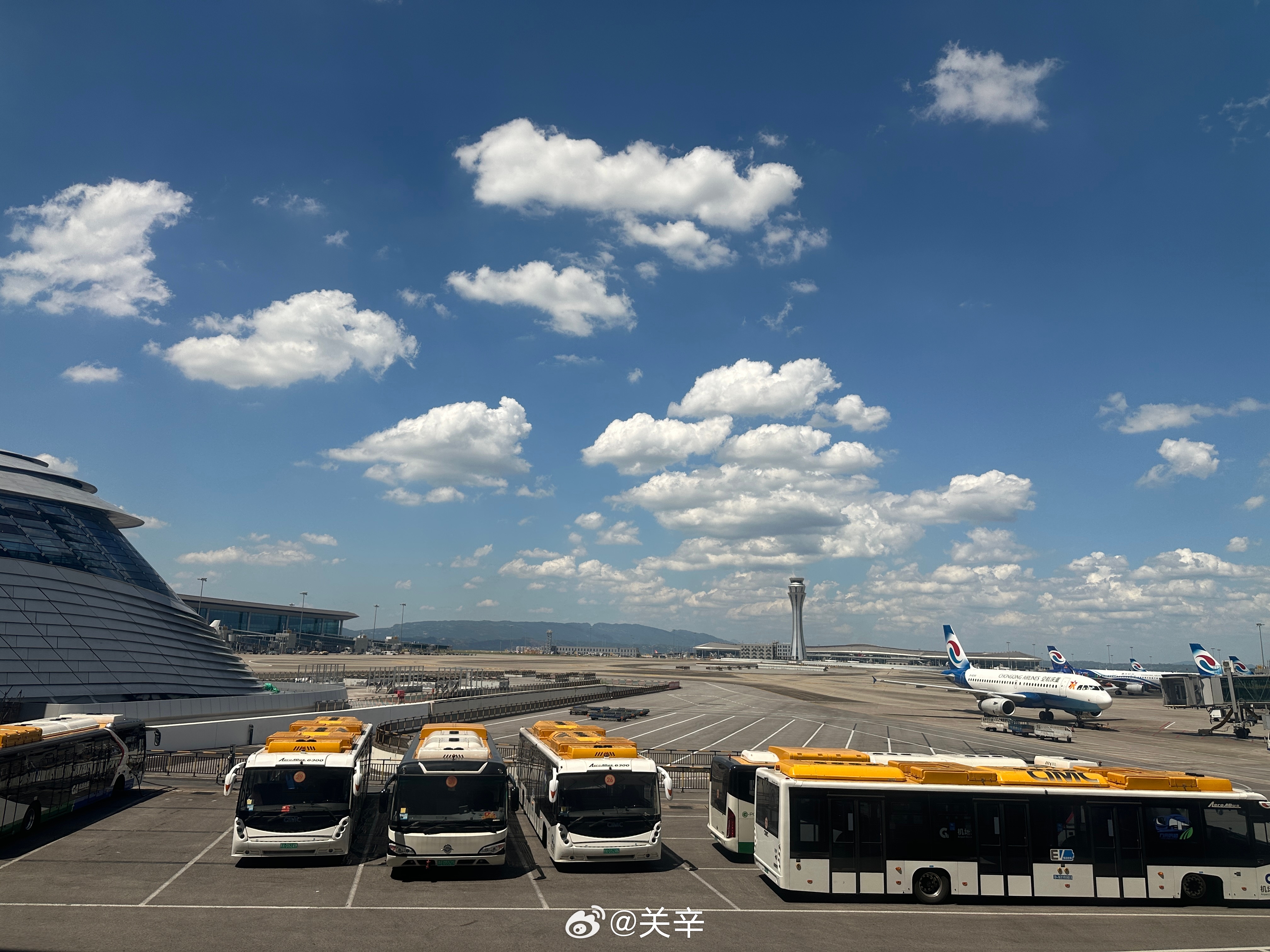 今天在这里  ​​​