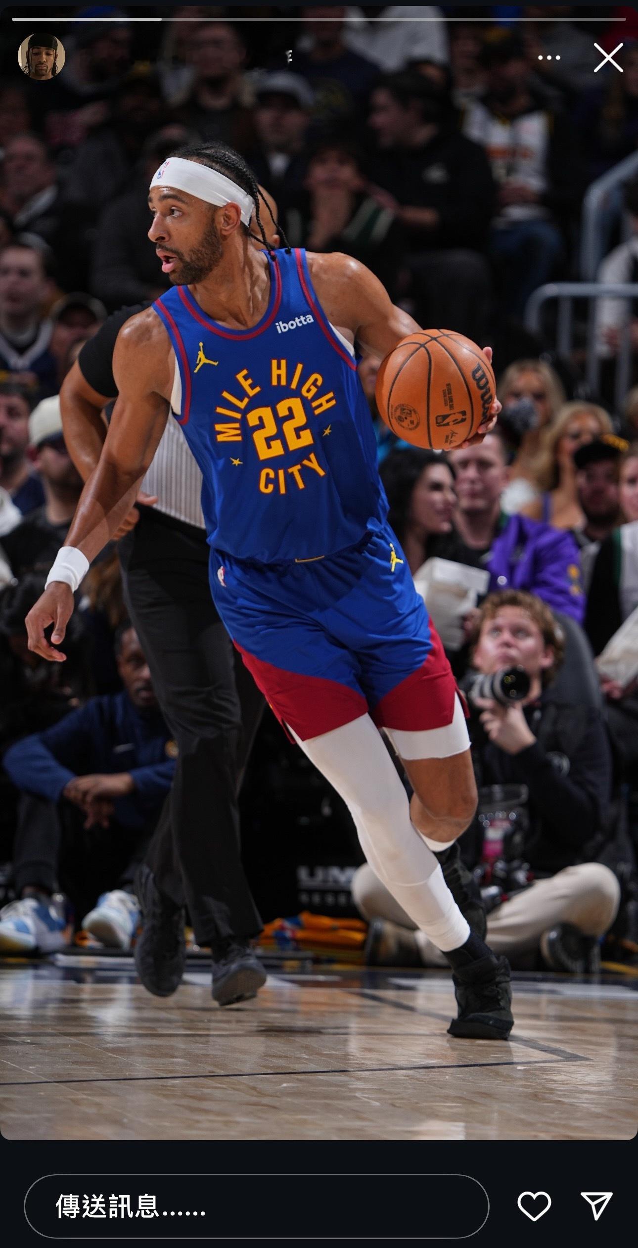 纳吉突然在限时动态分享了自己的赛场照片，意义不明，难道要     了？！nba