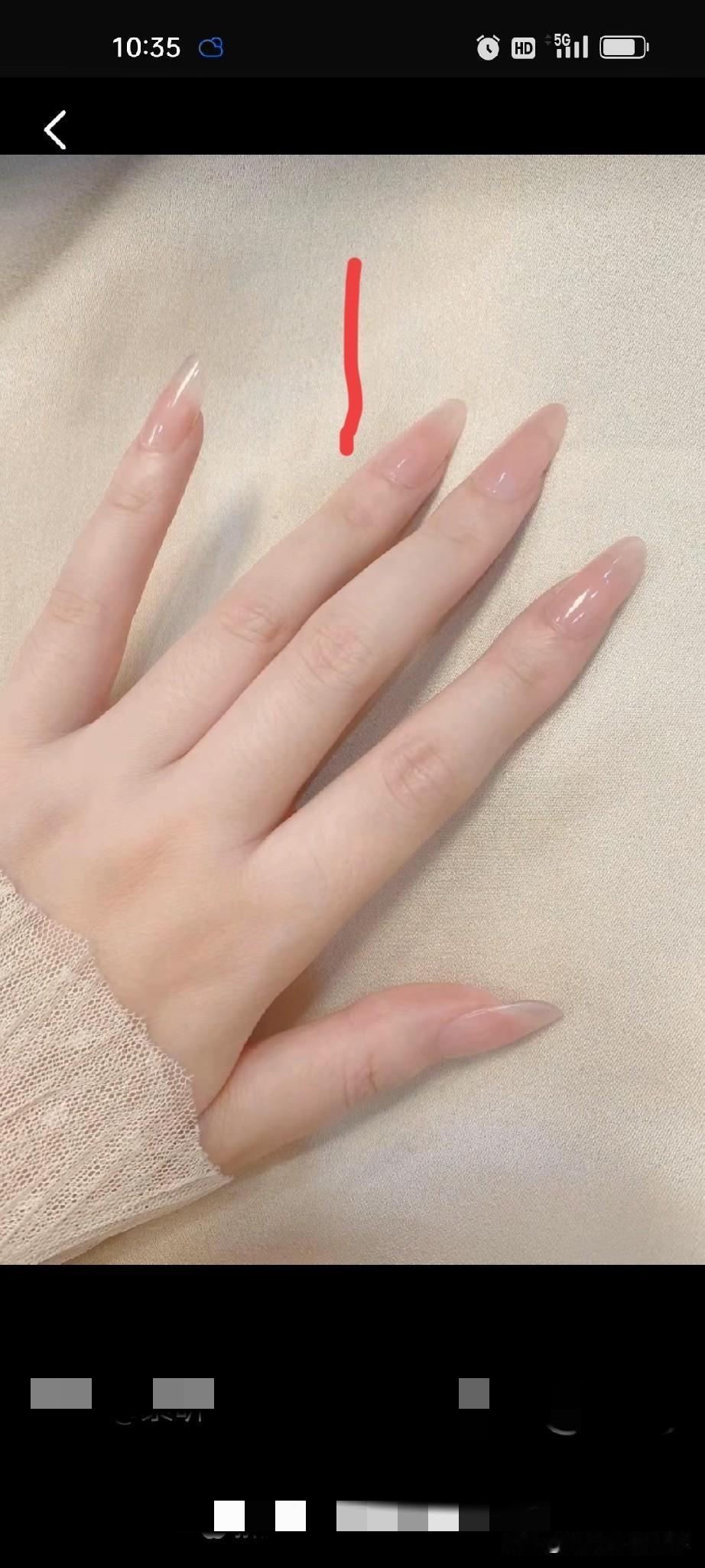 来个大师，会看手相的，1-2-3-4-5-6-7-8和手，你们谁能看出来年龄，反