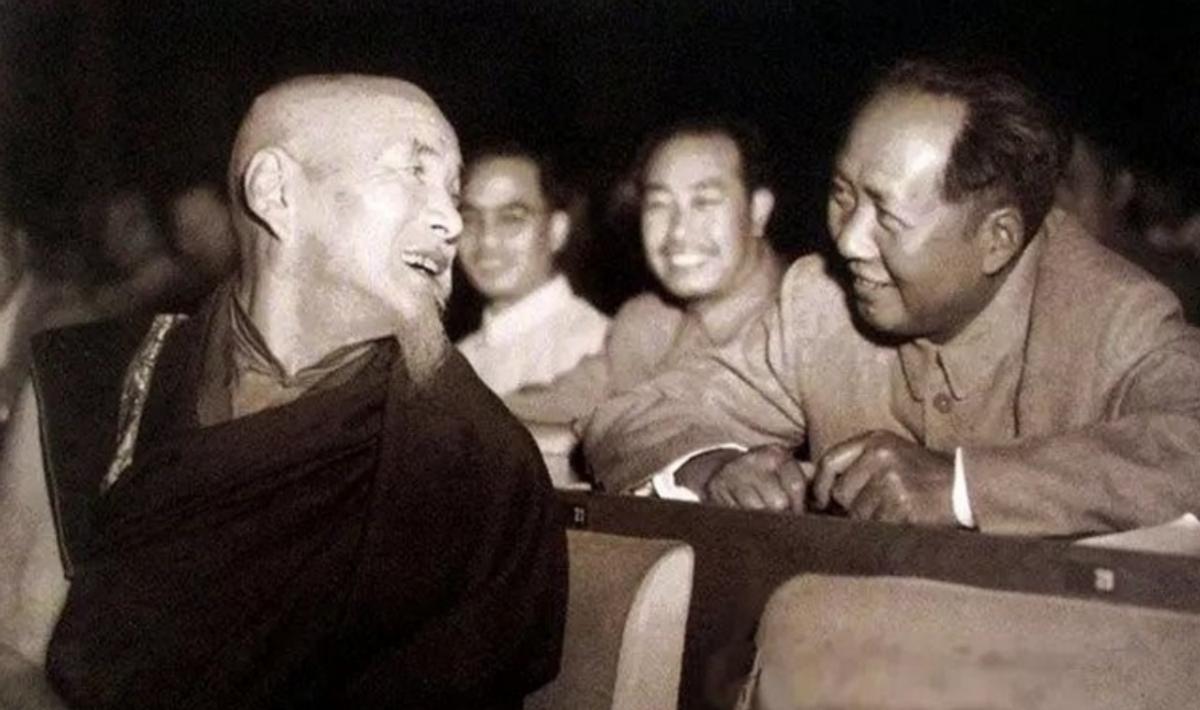 [太阳]1954年，毛主席问高僧喜饶嘉措：人生真有轮回吗？对方的回答让主席连连称
