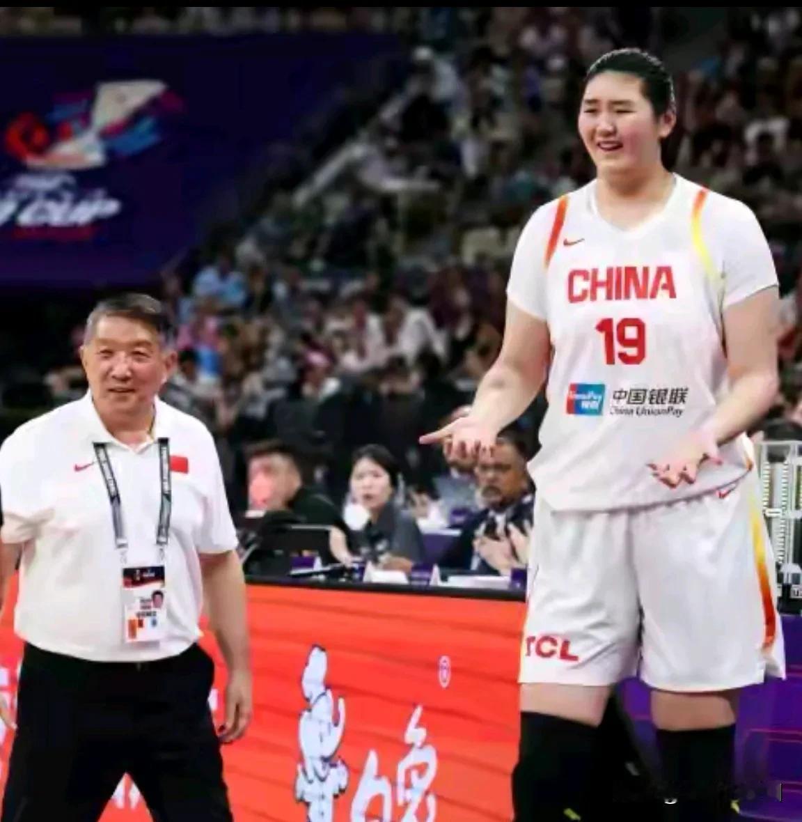 酣畅淋漓！中国女篮101:65大胜韩国女篮，获得女篮亚洲杯季军。

下午16时3