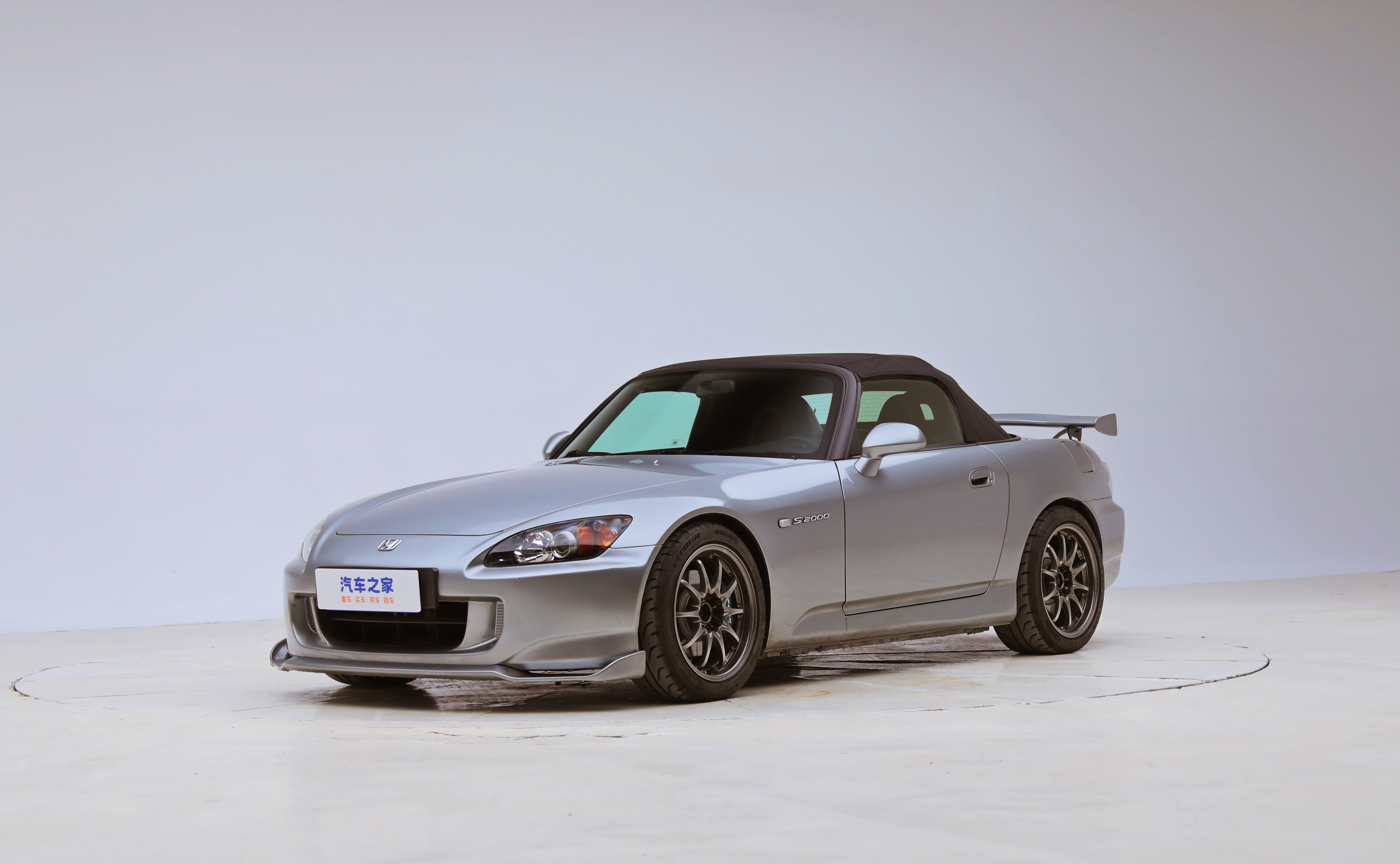 本田S2000 AP2这次找的拍摄车算尖儿货吧？说比法拉利488罕见不过分吧？ 