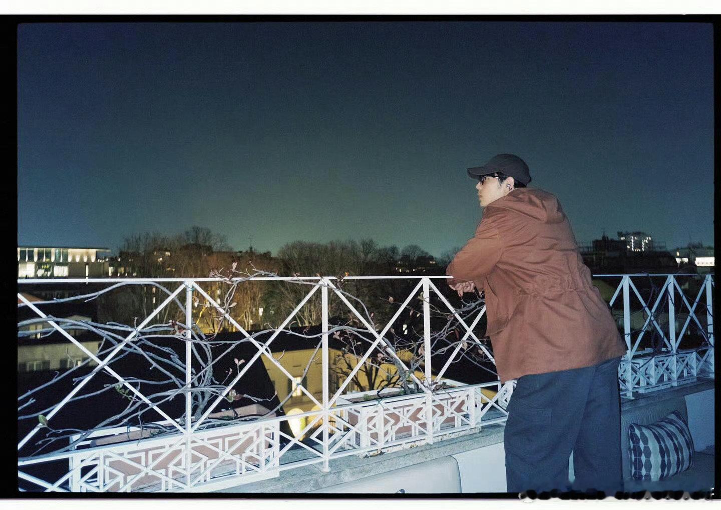 肖战更新了米兰plog 