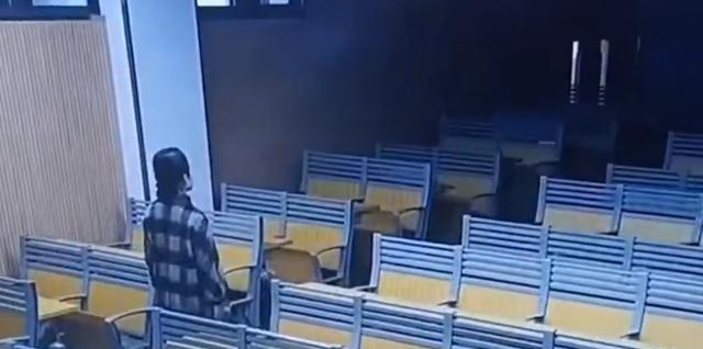 难怪中方电子对抗能力厉害，国防科技大学这一监控画面说明了一切！

你知道吗，中方