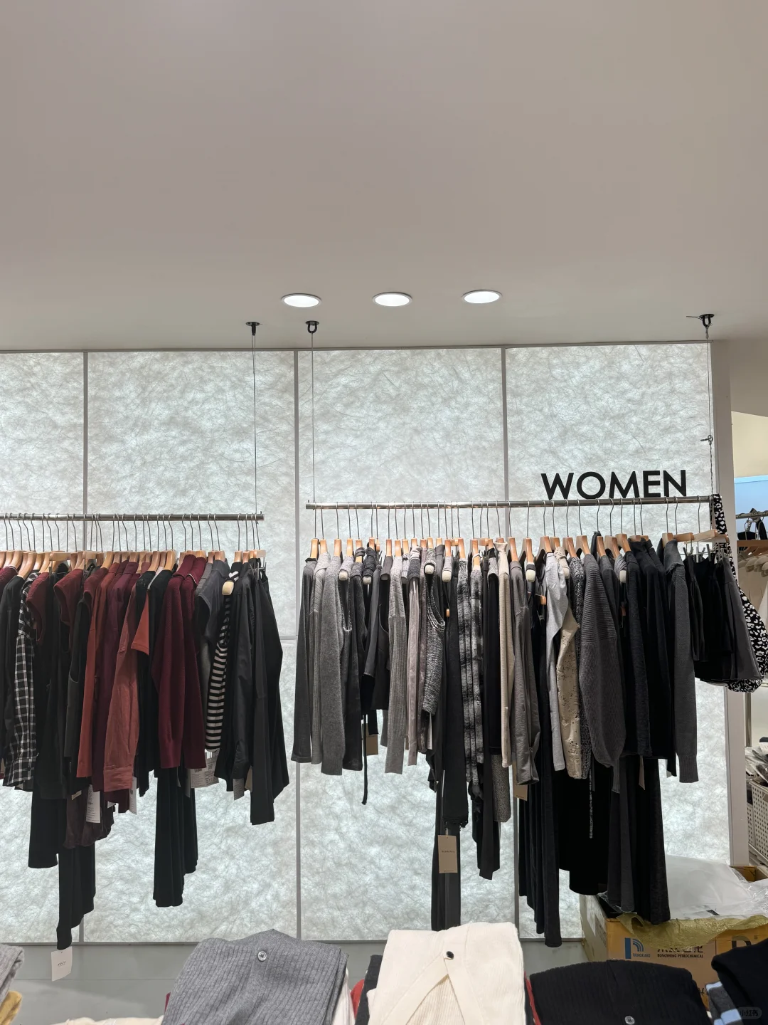 进了WOMENYX，可不得呆上一下午