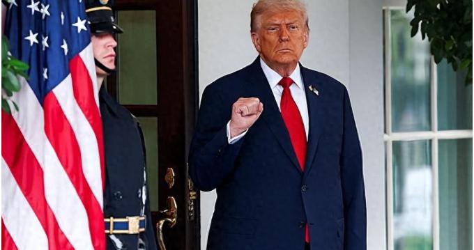 特朗普关税政策的双面博弈与全球贸易秩序重构2025年9月25号这天，美国前总统特