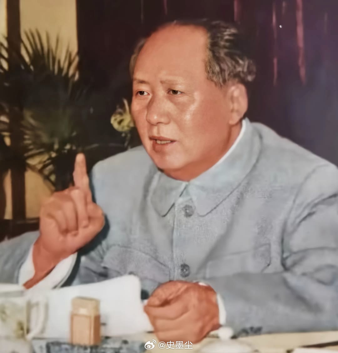 毛泽东同志 老人家难，闹革命失去了六位亲人，为国为民历尽沧桑尝尽苦难，我知道他老