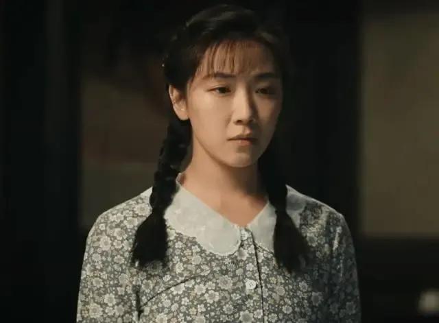 现在中央1台又开始重新播放反谍战电视剧《画眉》了，有喜欢的朋友们可以重温下剧情。