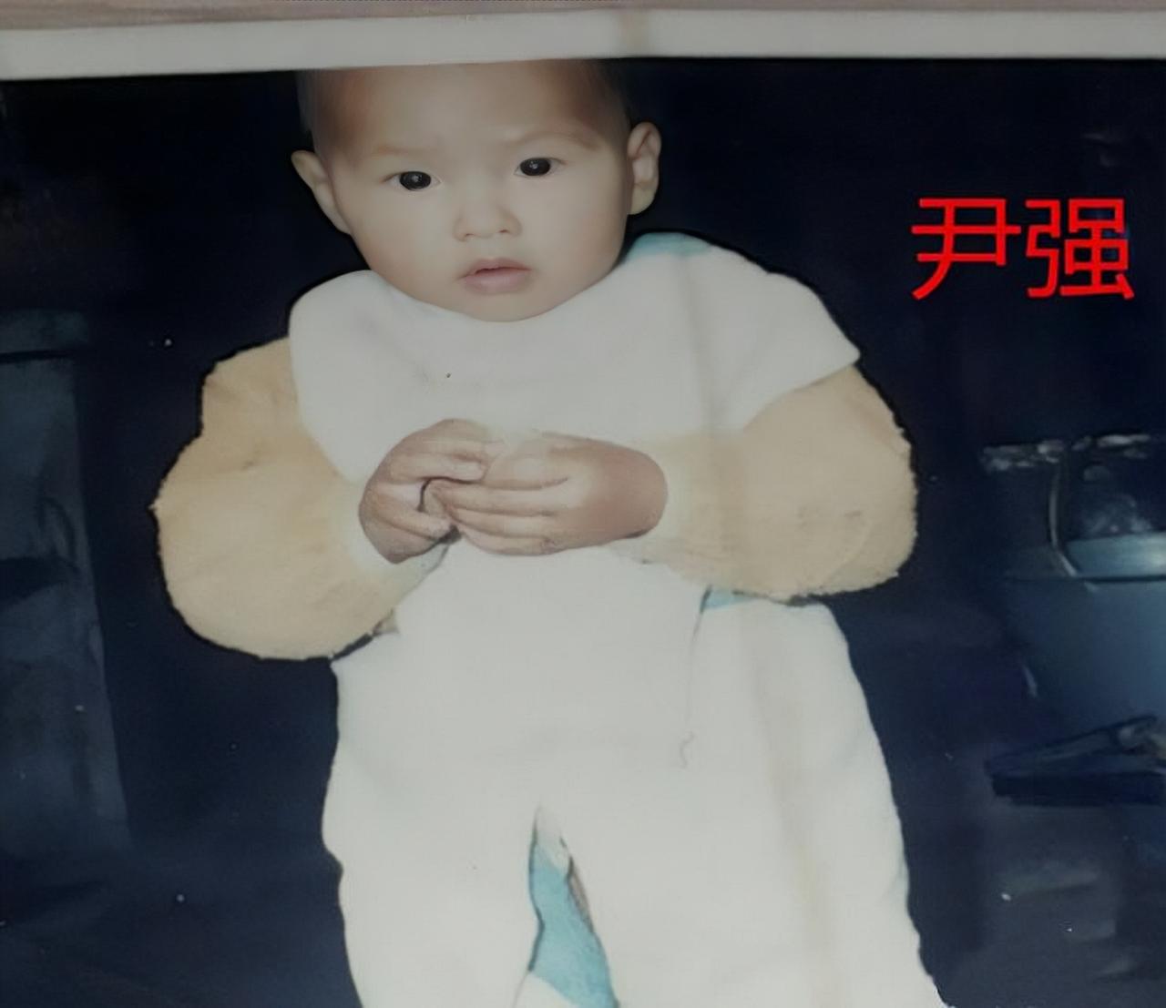 1996年5月22日晚上父母带着三个孩子在广东省汕头市朝阳区谷饶镇新坡乡虎山后面