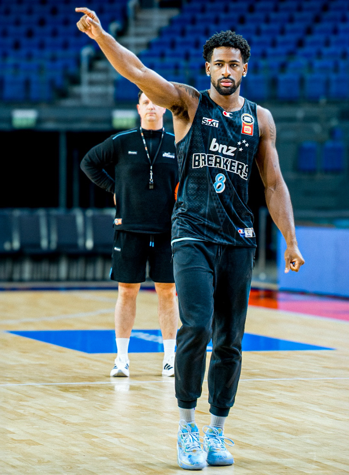 伊扎亚-布罗金顿（Izaiah Brockington）1999年  身高193