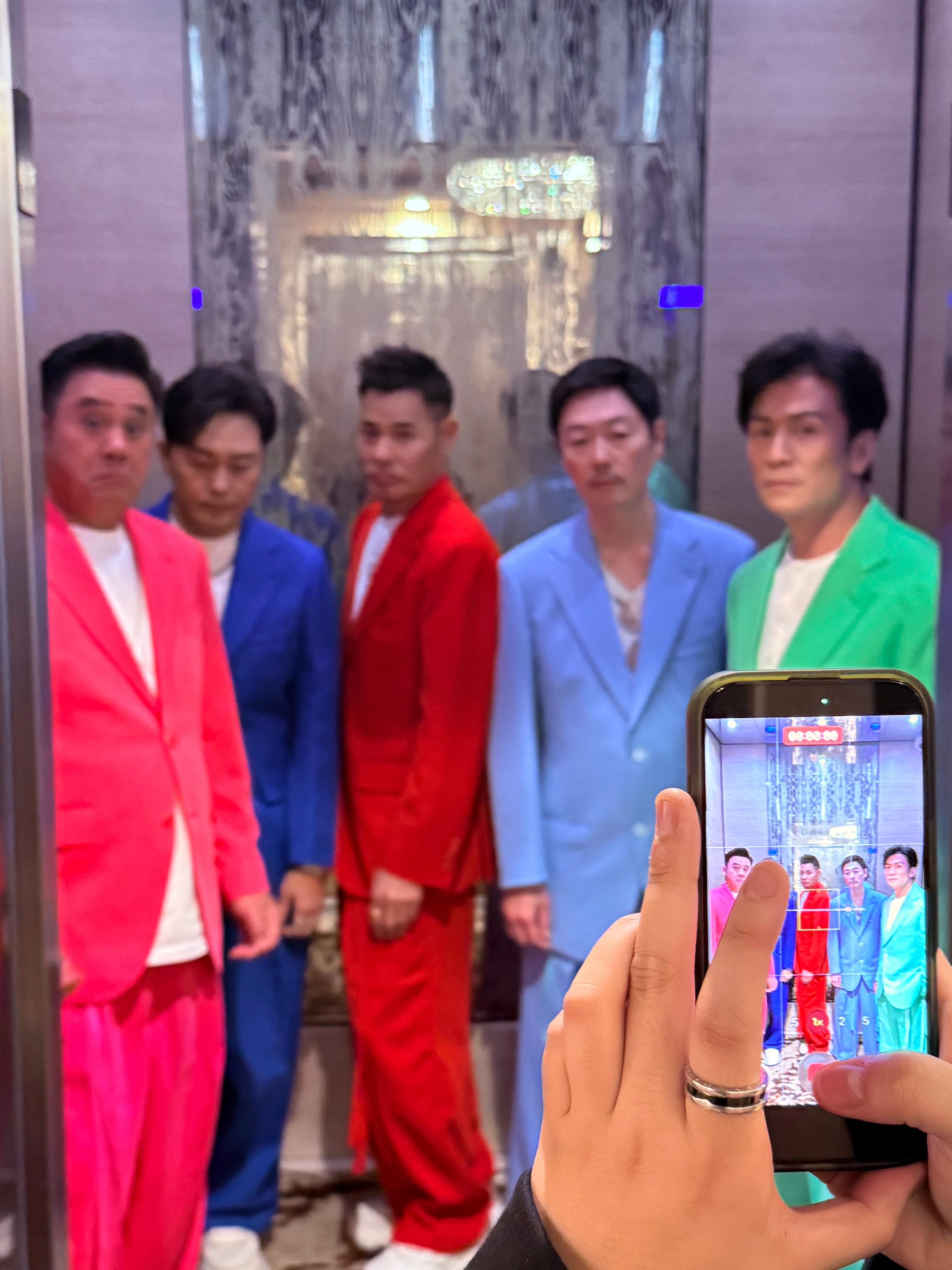 整场演唱会的时长超过了预期，但没有任何人觉得冗长⏰五位哥哥的歌声、舞蹈、互动、分