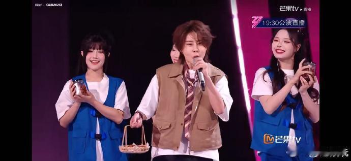 王濛王濛家乡的特产是短道速滑冠军乘风2026硬核特产独一份，王濛霸气发言，尽显家