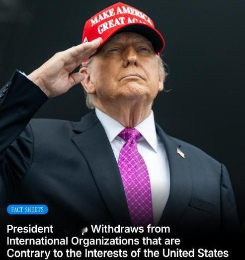 美国又出神操作！
 
摆明了就是不想当老大了呗。
 
1月7日，美国前总统特朗普