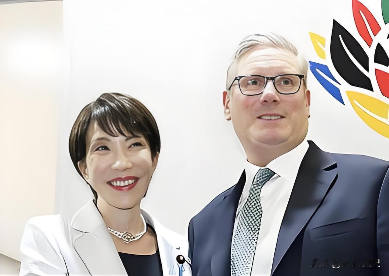 日本无语，首相伤退
没想到，刚结束与英国首相斯塔默的会晤，日本首相高市早苗便紧急