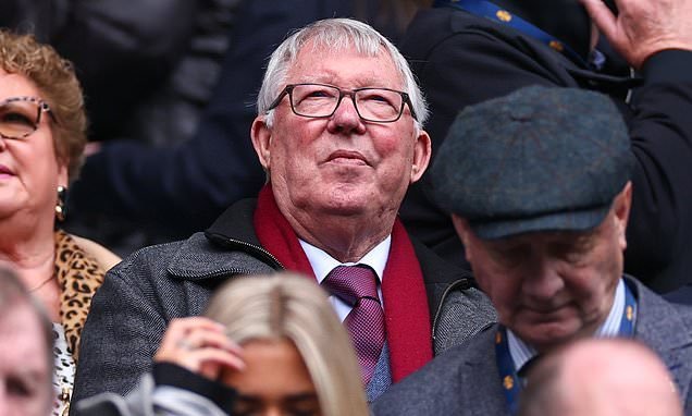 talkSPORT记者Ben Jacobs：在双红会赛前，弗格森爵士感到身体不适