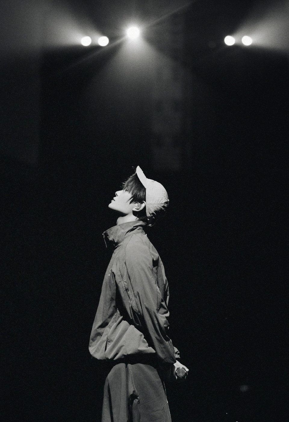 天才游戏放映第三天，0人从@丁禹兮 饰演的小江这一角色中抽离。