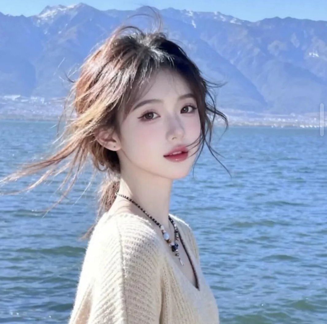 𝐖𝐞𝐂𝐡𝐚𝐭头像高清头像 | 氛围感 | ins风 | 干净女头 |