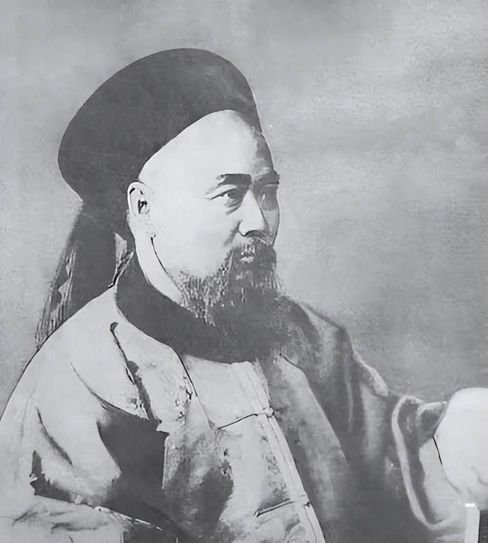 左宗棠抬棺出征收复新疆，随军运去的不只是大炮，还有大量这种东西。

1876年，