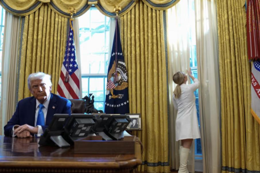 【特朗普政府关门在即】

特朗普政府正面临关门危机，若国会无法在9月30日本财政