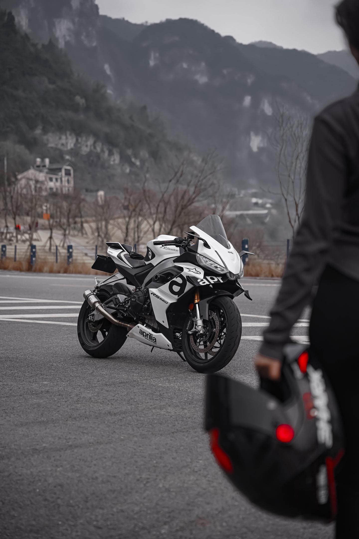 喜欢姐直说  我会觉得你很有品味